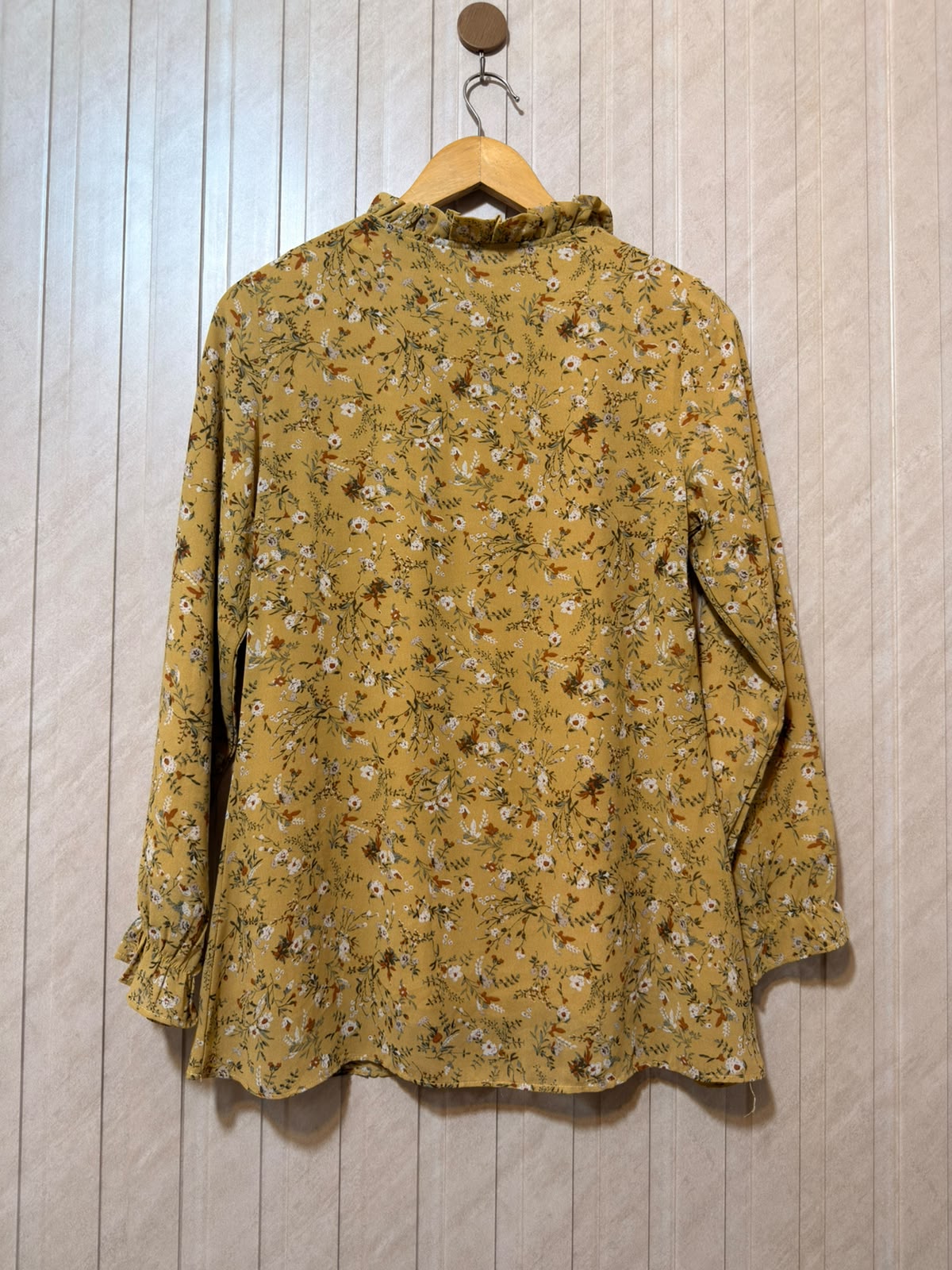 Chest 17  Lenght 27  Fabric chiffon Women’s Premium Collection Full Sleeve Top