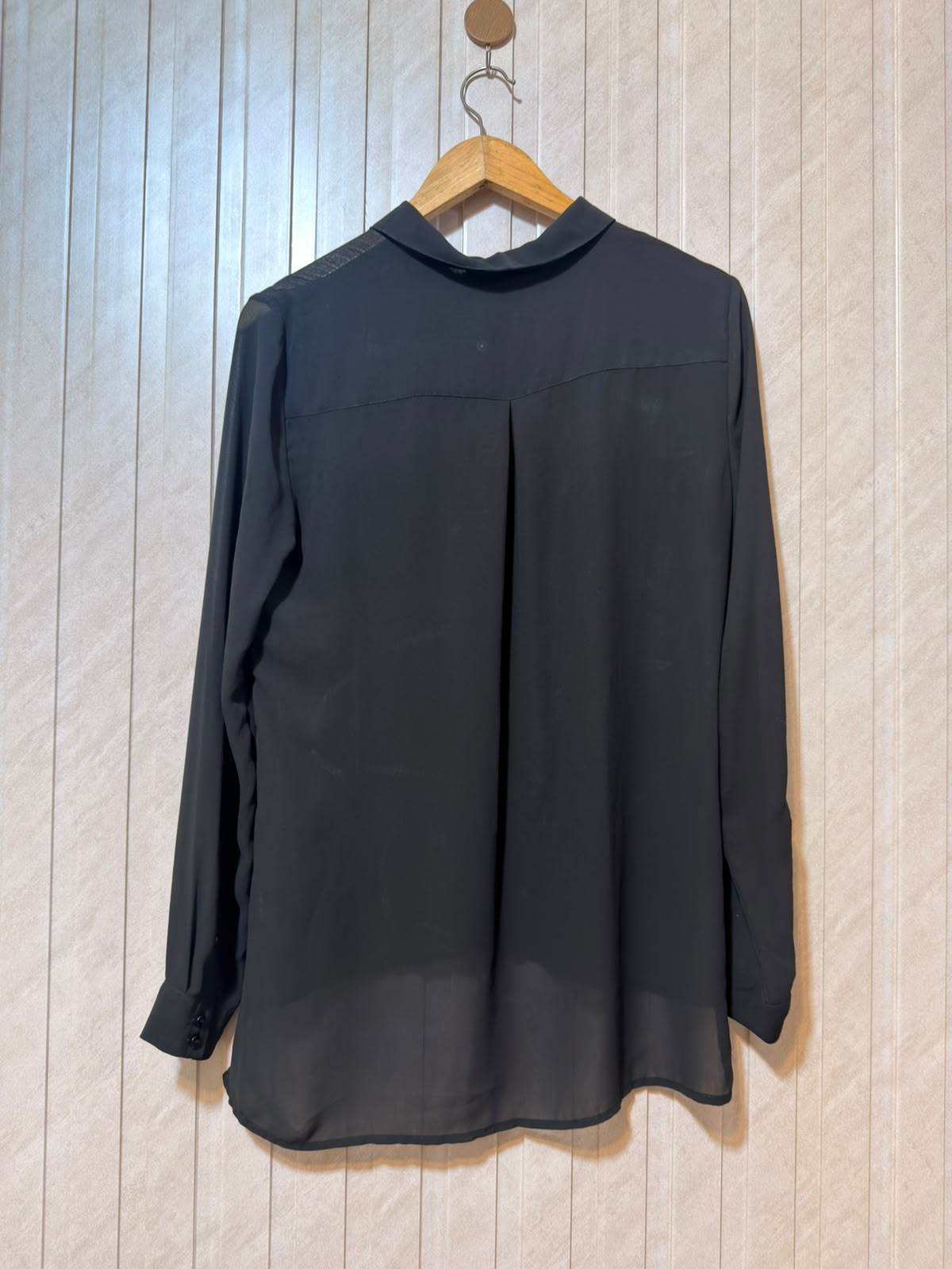 Chest 19  Lenght 26 to 28  Fabric chiffon Women’s Casual Full Sleeve Top