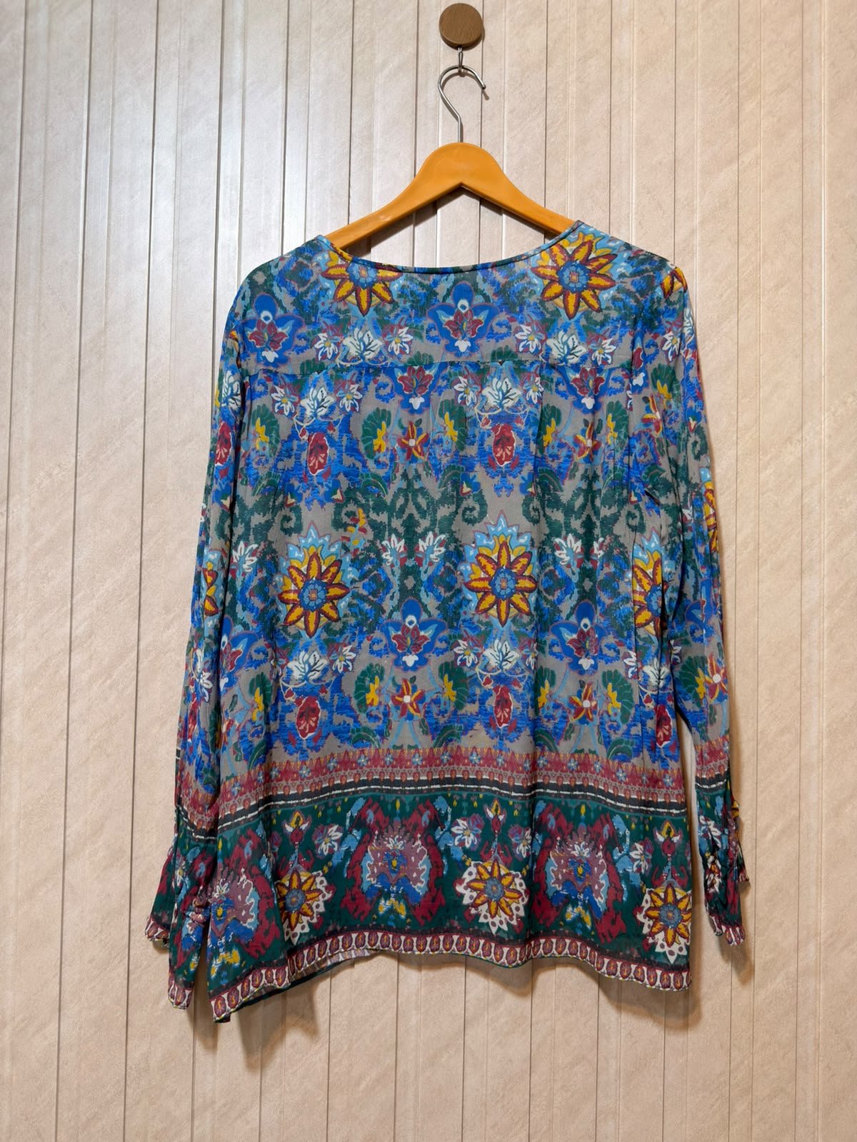Chest 18  Lenght 27  Fabric Chiffon Women’s Modern Edit Full Sleeve Top