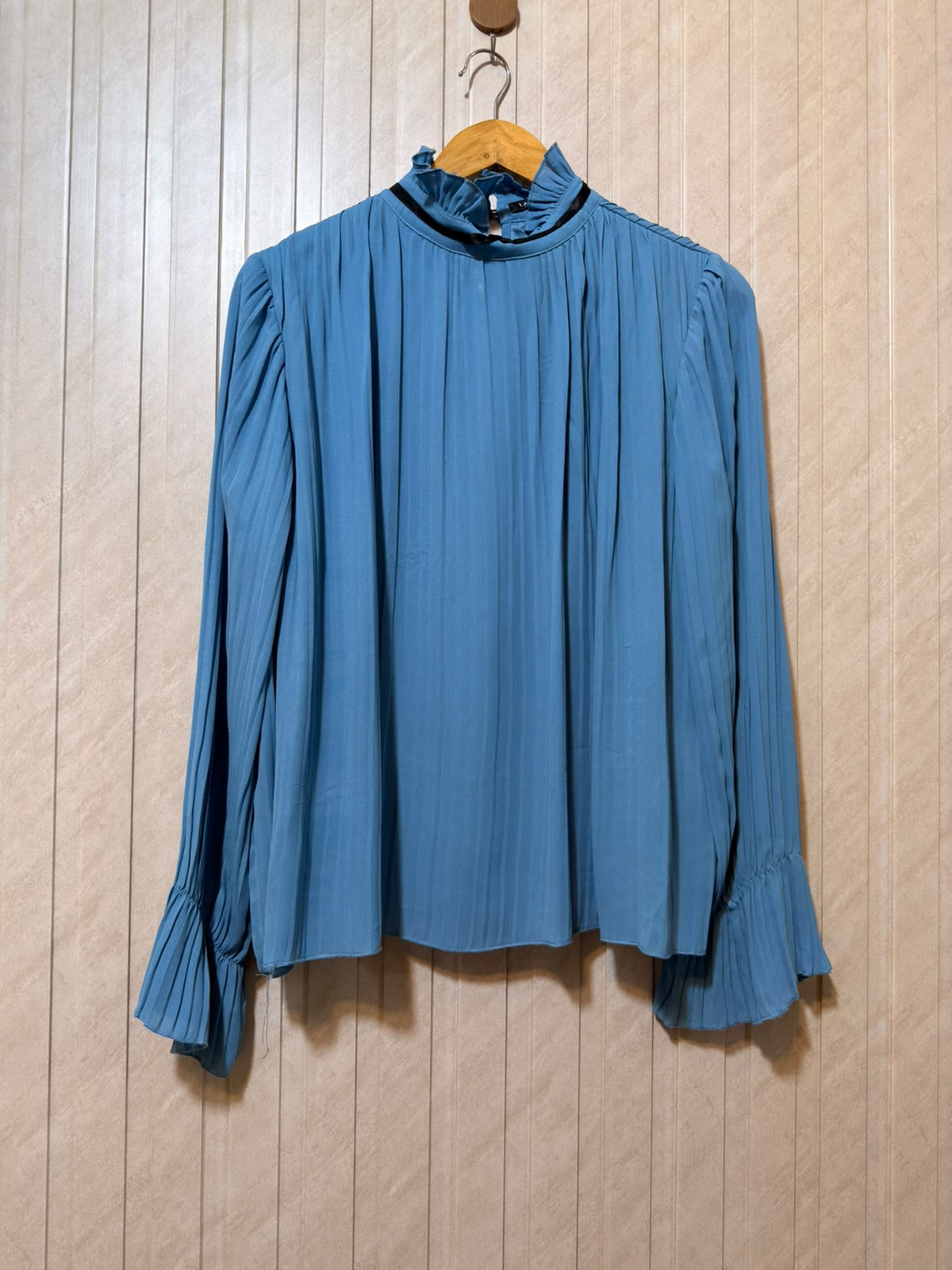 Chest 22  Lenght 24  Fabric chiffon Women’s Essential Full Sleeve Top