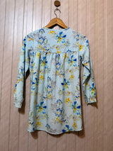 Chest 16 Lenght 27 Fabric silk Women’s Modern Classic Full Sleeve Top