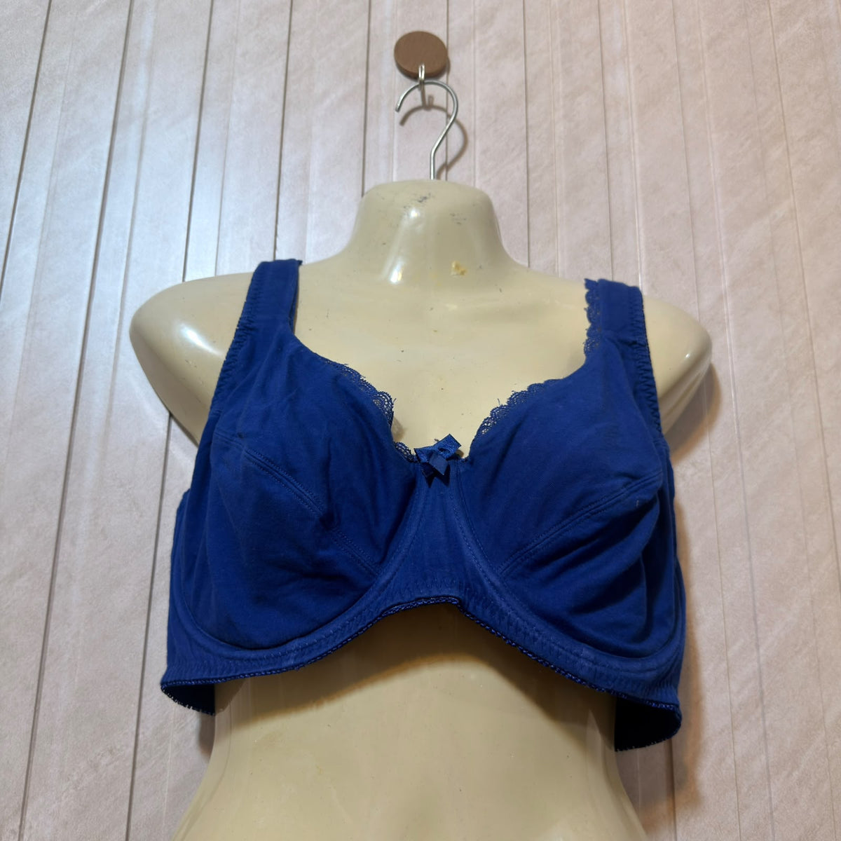 Chest Large Women’s Classic Western Bra