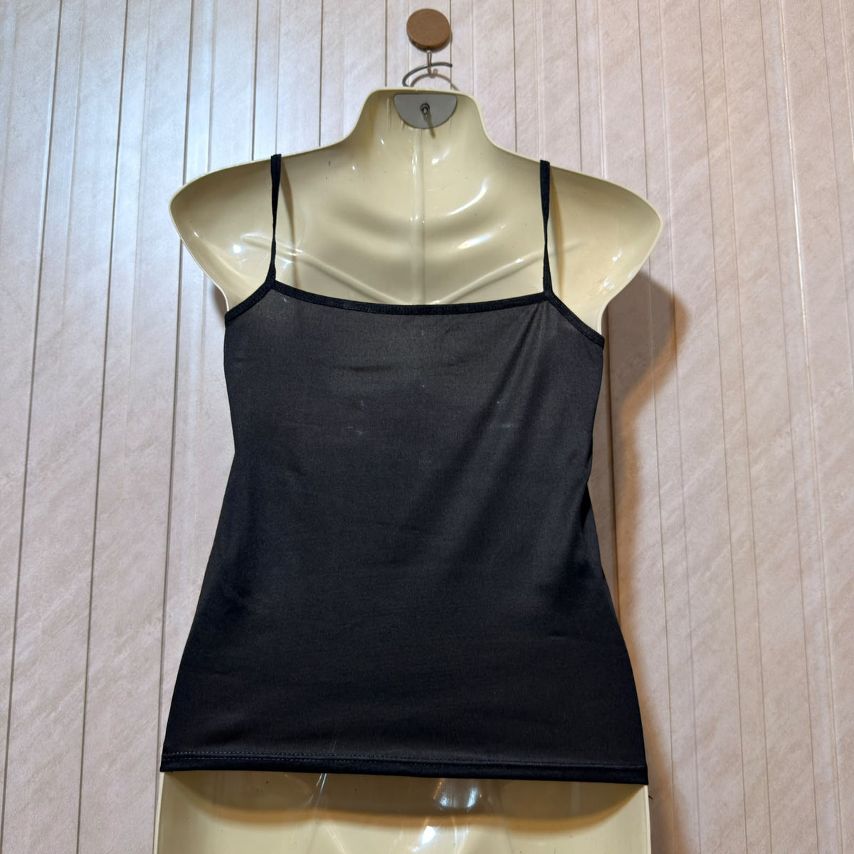 Chest 17  Lenght 18  Fabric silk jersey Elegant Western Women’s Crop Top