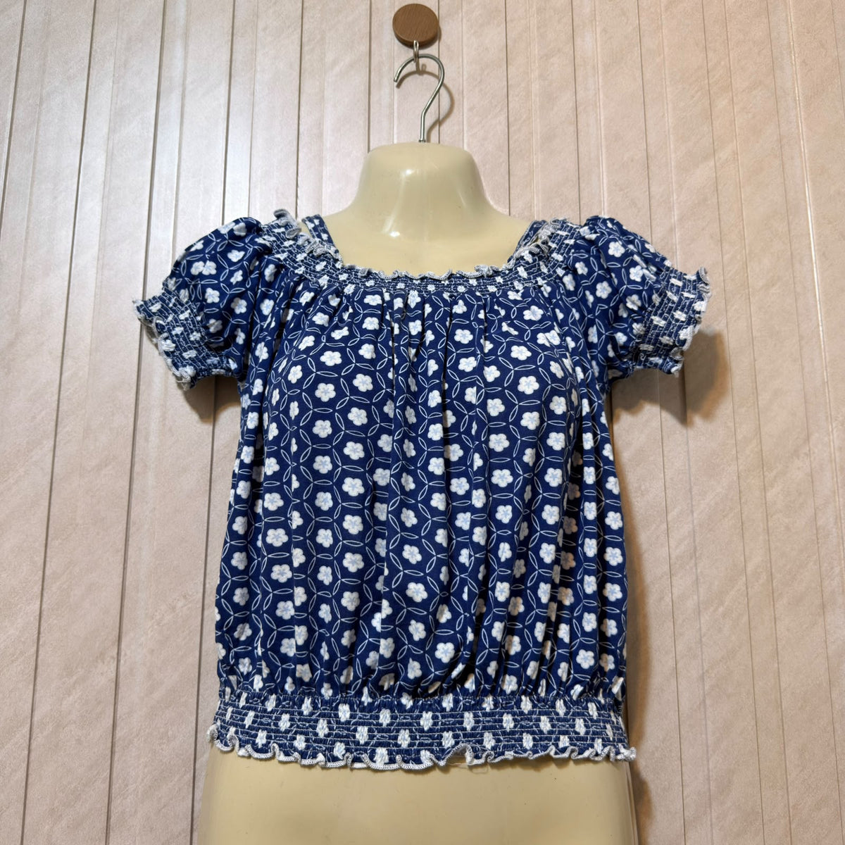 Chest 19  Lenght 17  Fabric jersey Western Branded Women’s Crop Top