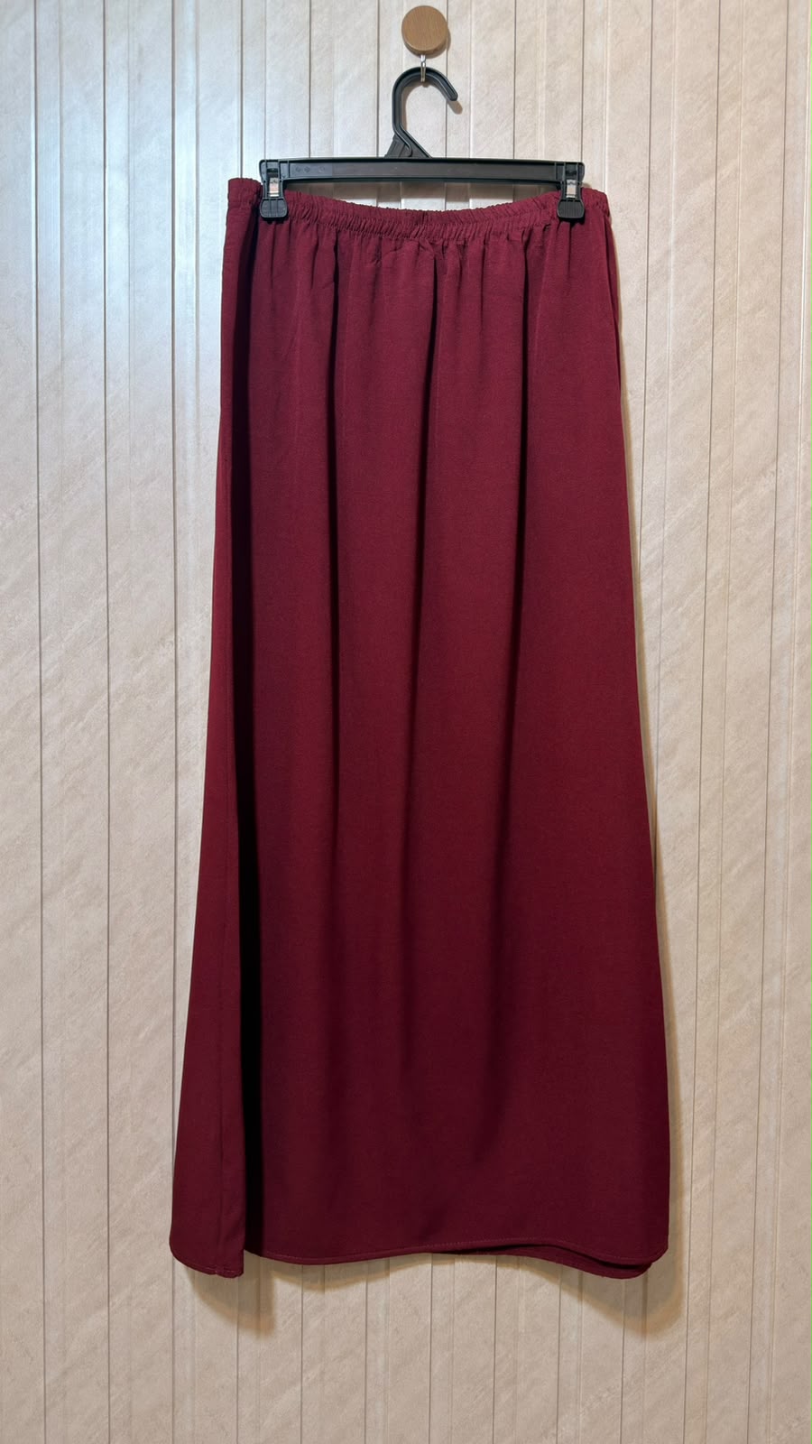 Waist 32  Length 39  Fabric Rayon Women’s Everyday Skirt