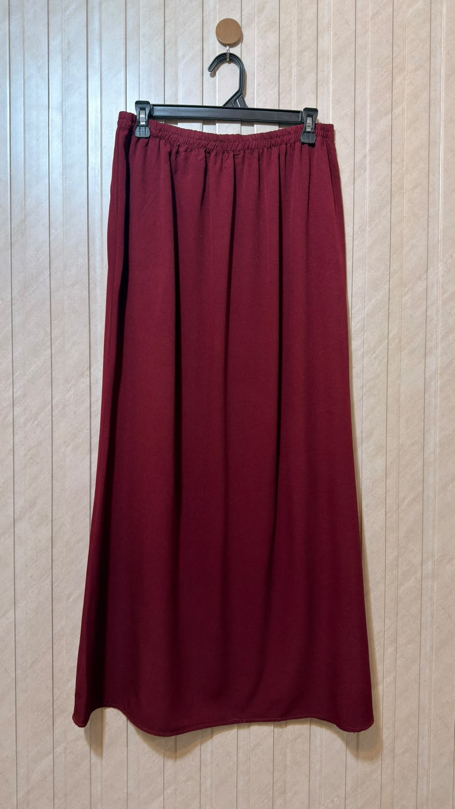 Waist 32  Length 39  Fabric Rayon Women’s Everyday Skirt