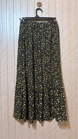 Waist 30  Length 34  Fabric Chiffon Women’s Elegant Fashion Skirt