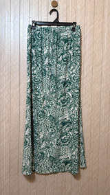 Waist 34  Length 40  Fabric Silk Jersey Women’s Classic Skirt
