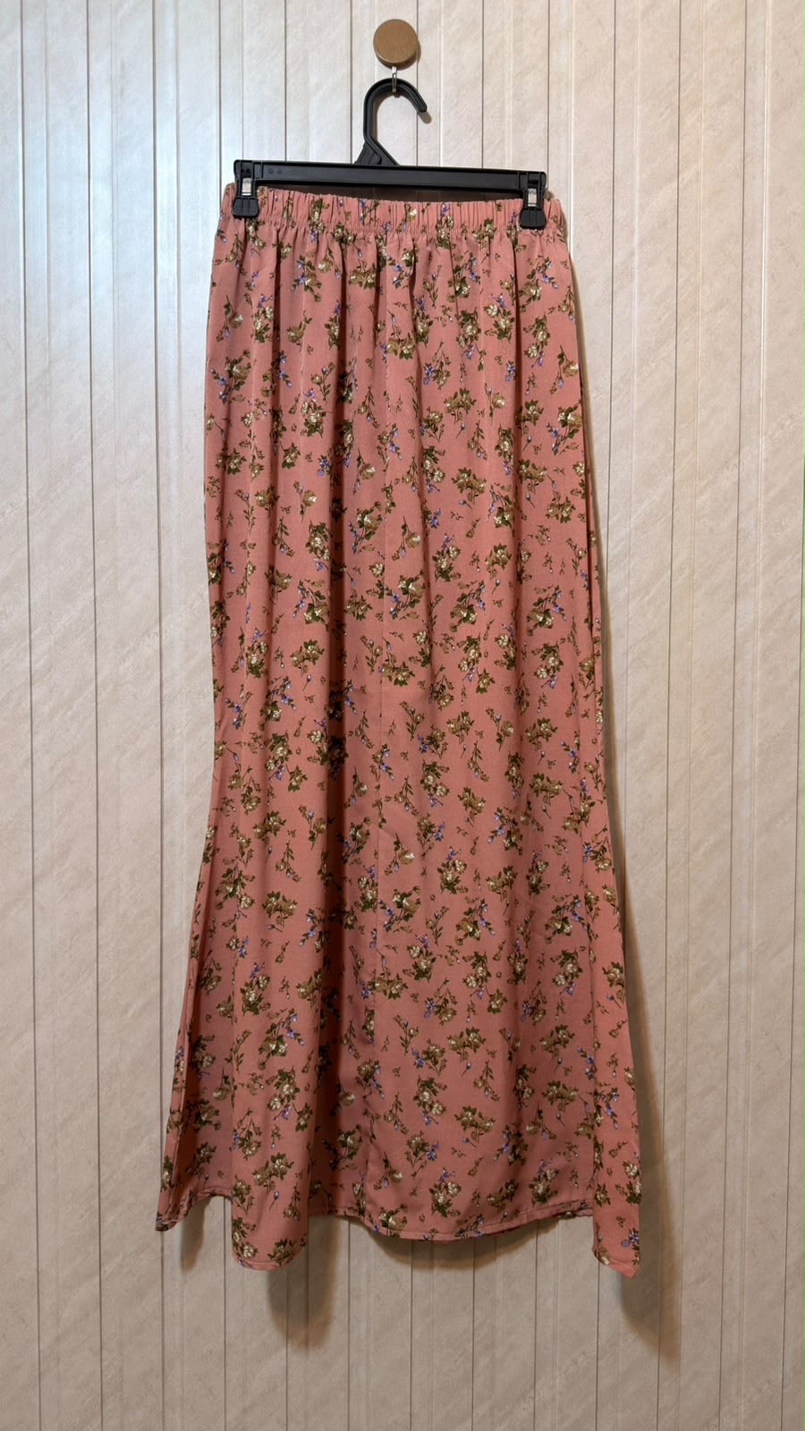 Waist 30  Length 39  Fabric Georgette Women’s Casual Skirt