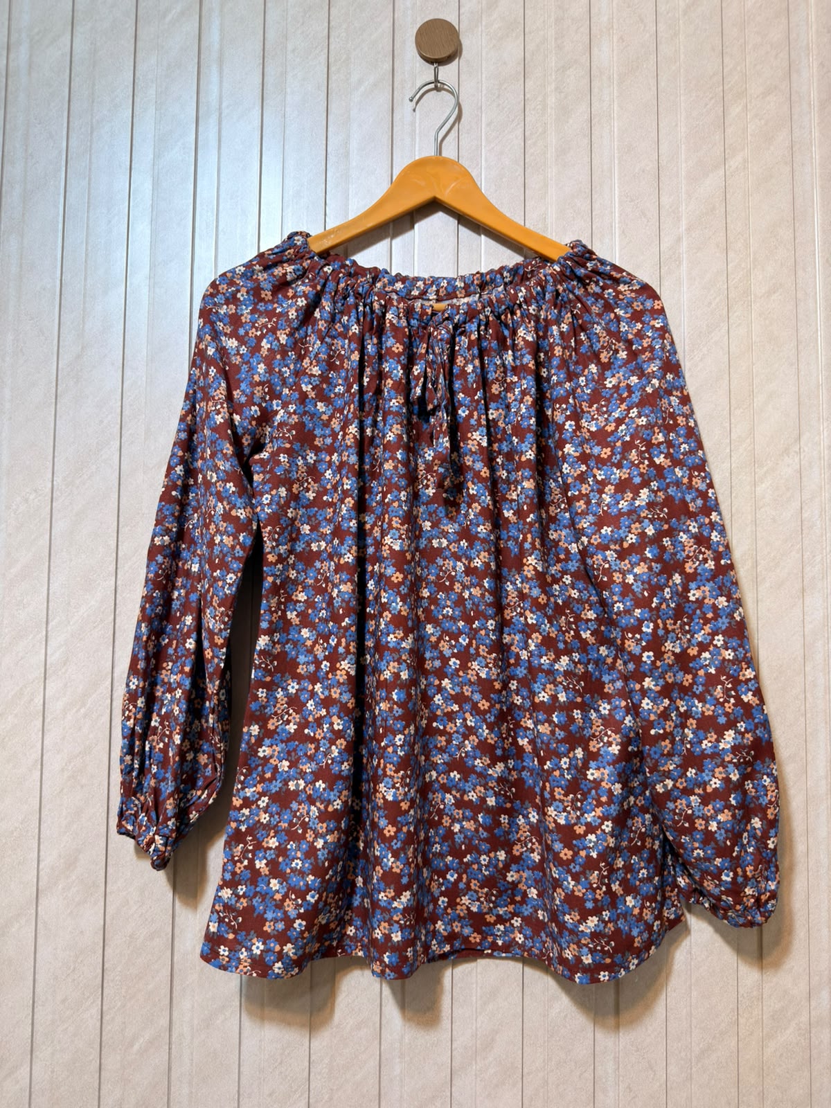 Chest 22  Lenght 23  Fabric rayon Women’s Full Sleeve Top