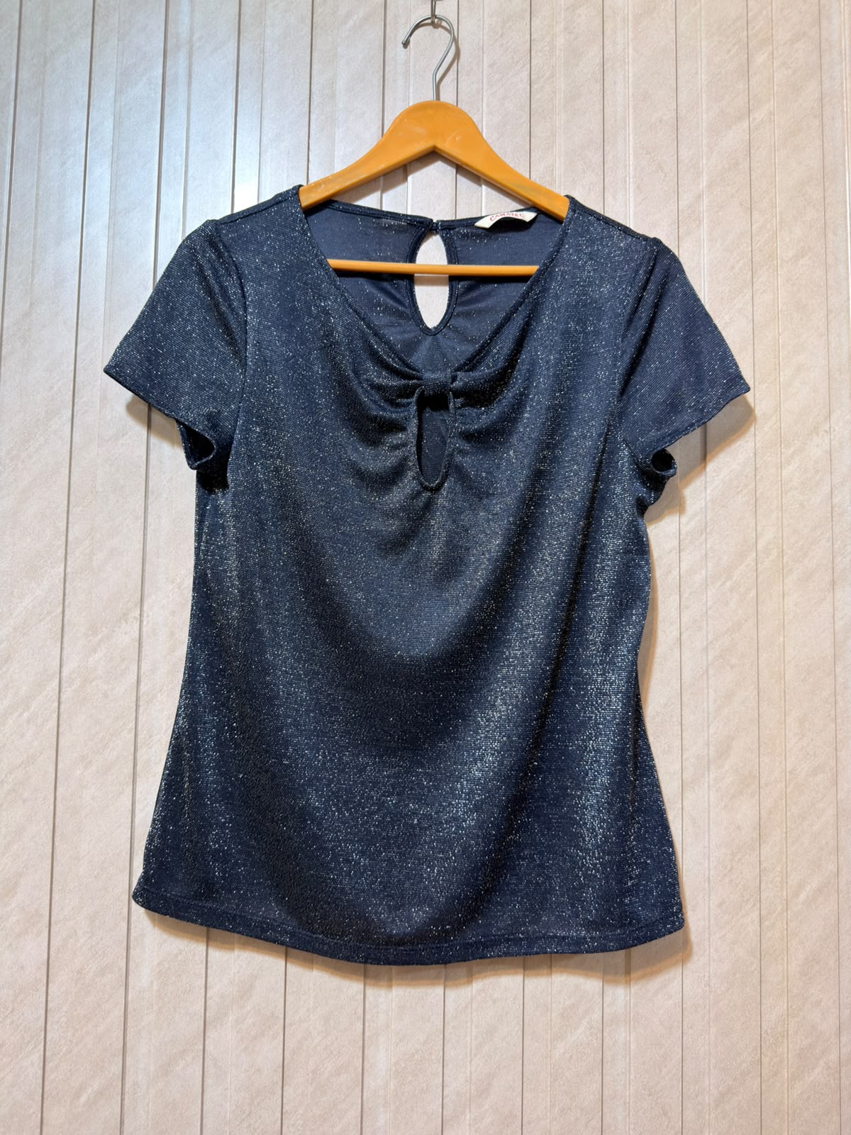Chest 18  Length 23  Fabric Silk Jersey Women’s Classic Branded Crop Top