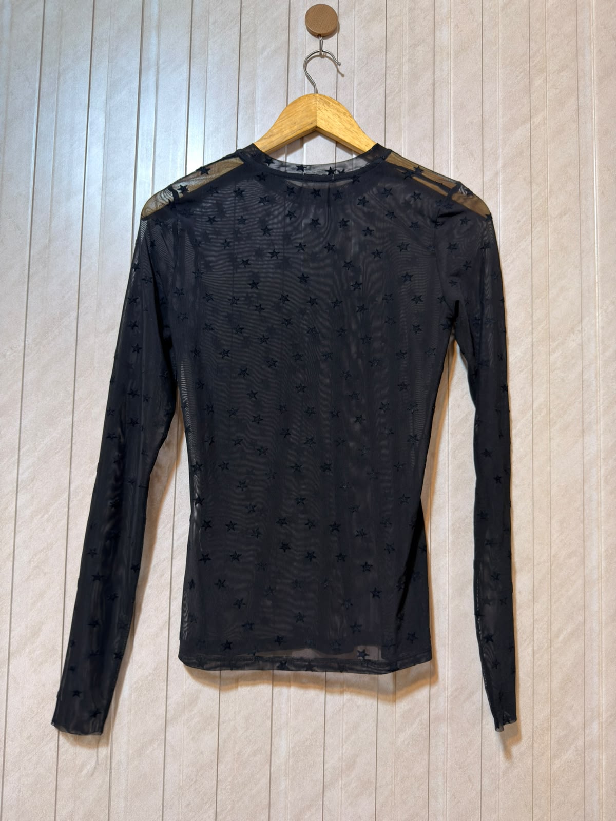 Chest 16  Length 24  Fabric Net Women’s Everyday Branded Crop Top