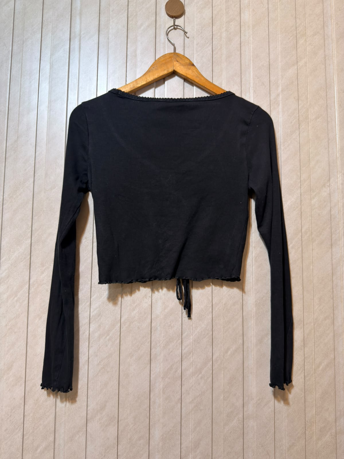 Chest 18  Length 16  Fabric Jersey Women’s Premium Everyday Crop Top