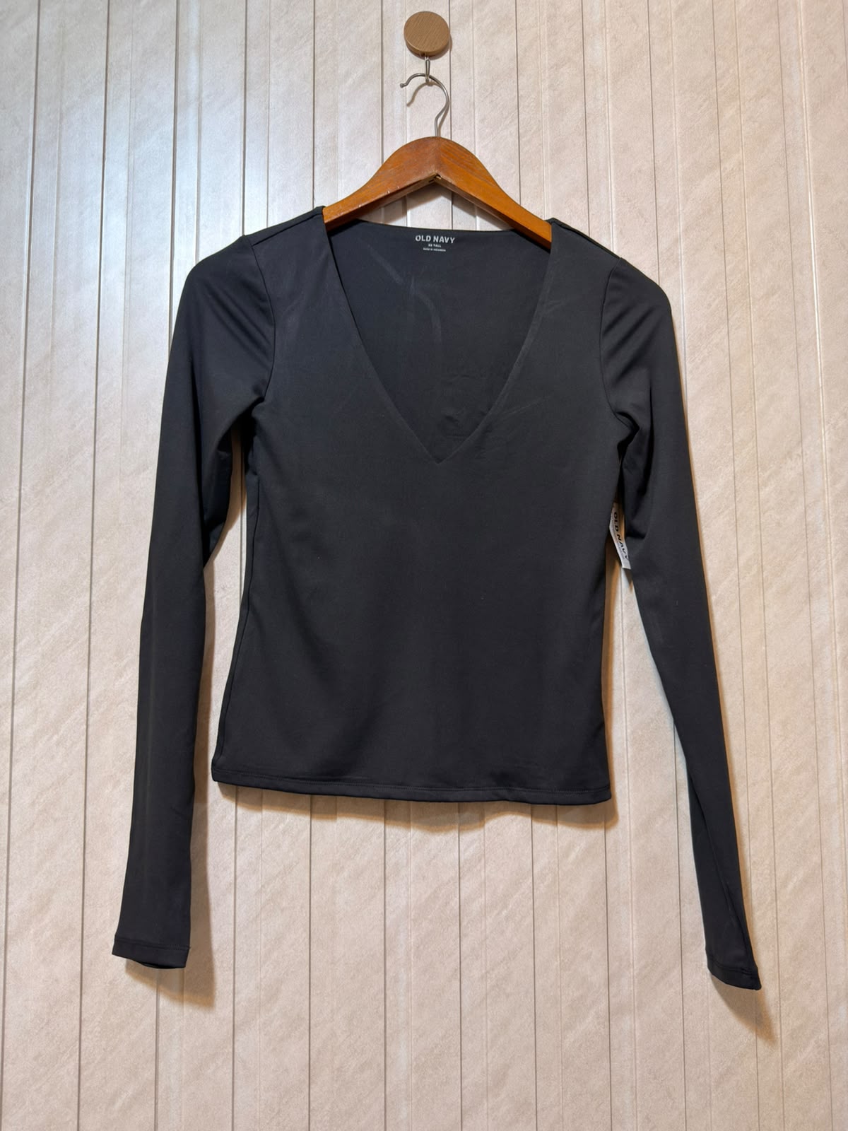 Chest 19  Length 19  Fabric Silk Jersey Women’s Stylish Everyday Crop Top
