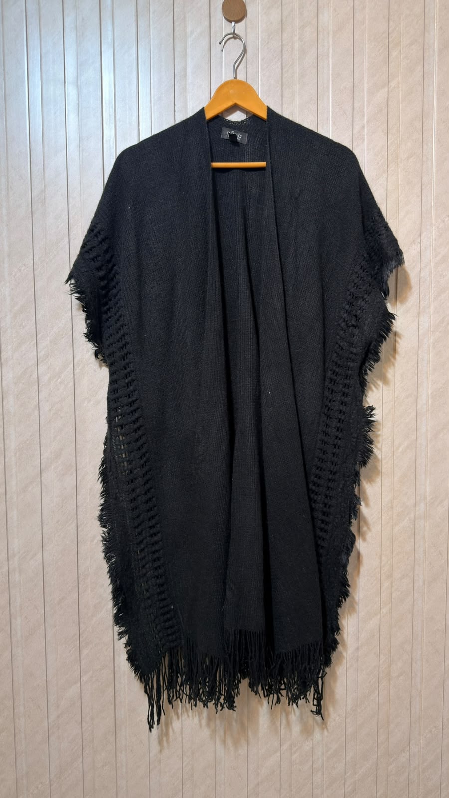 Women's Signature Shawl