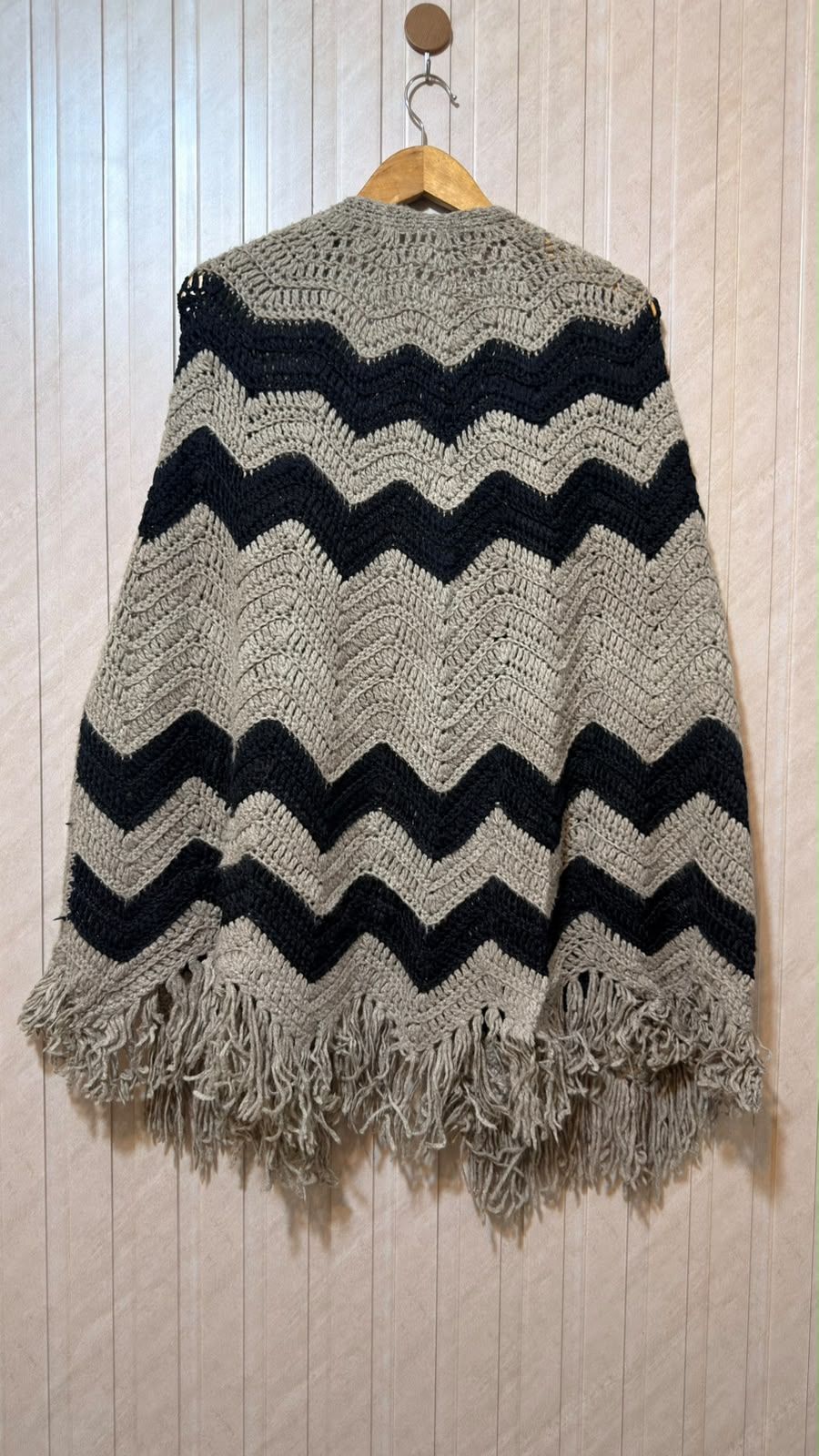 Women's Statement Shawl