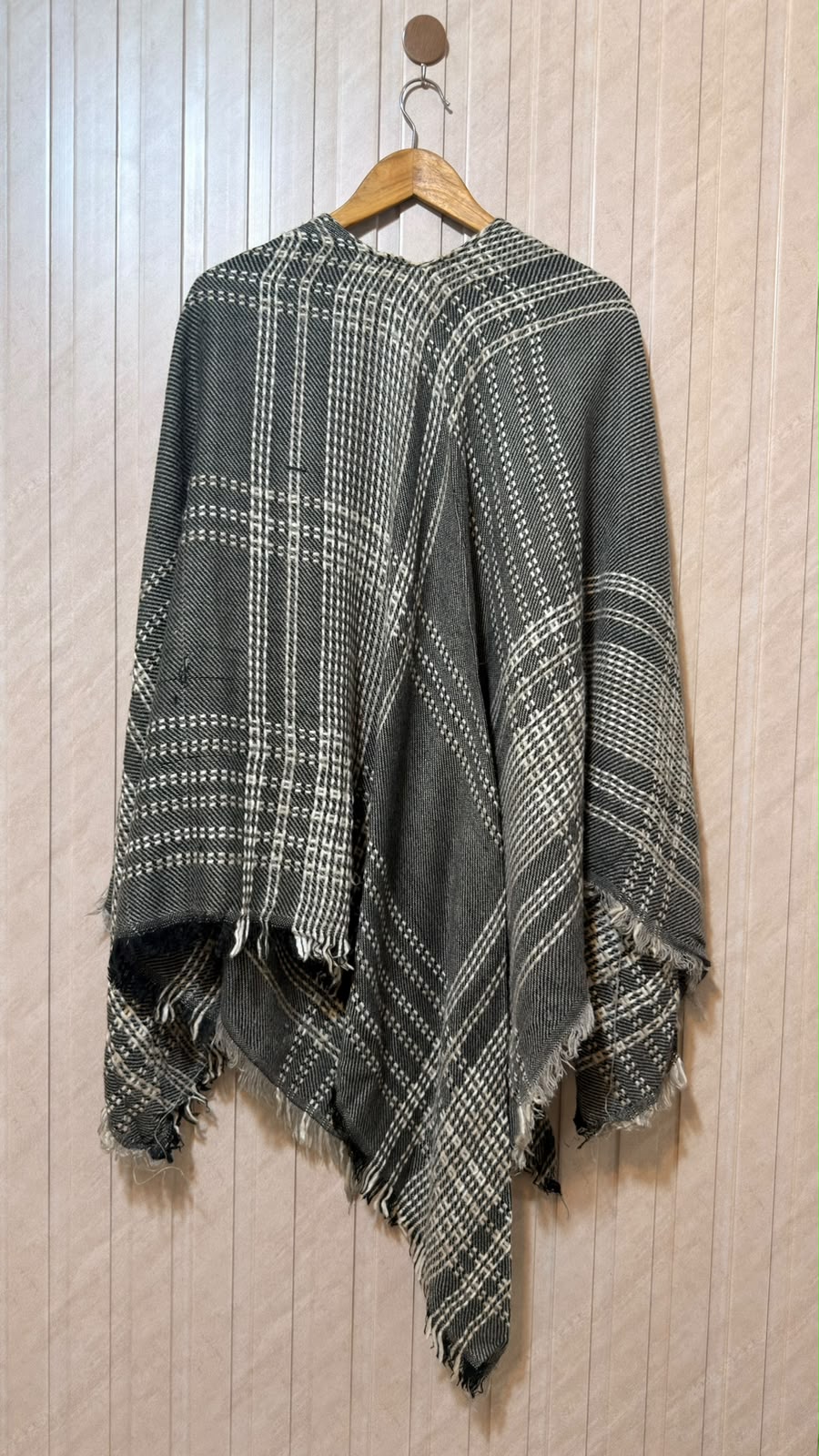Women's Exclusive Shawl