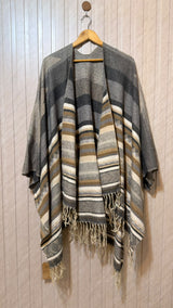 Women's Timeless Shawl