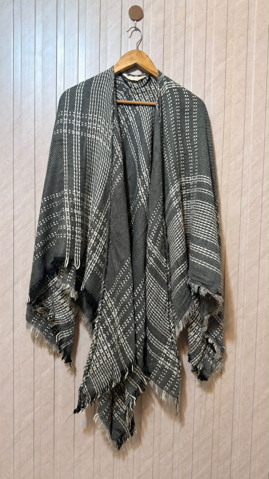 Women's Exclusive Shawl