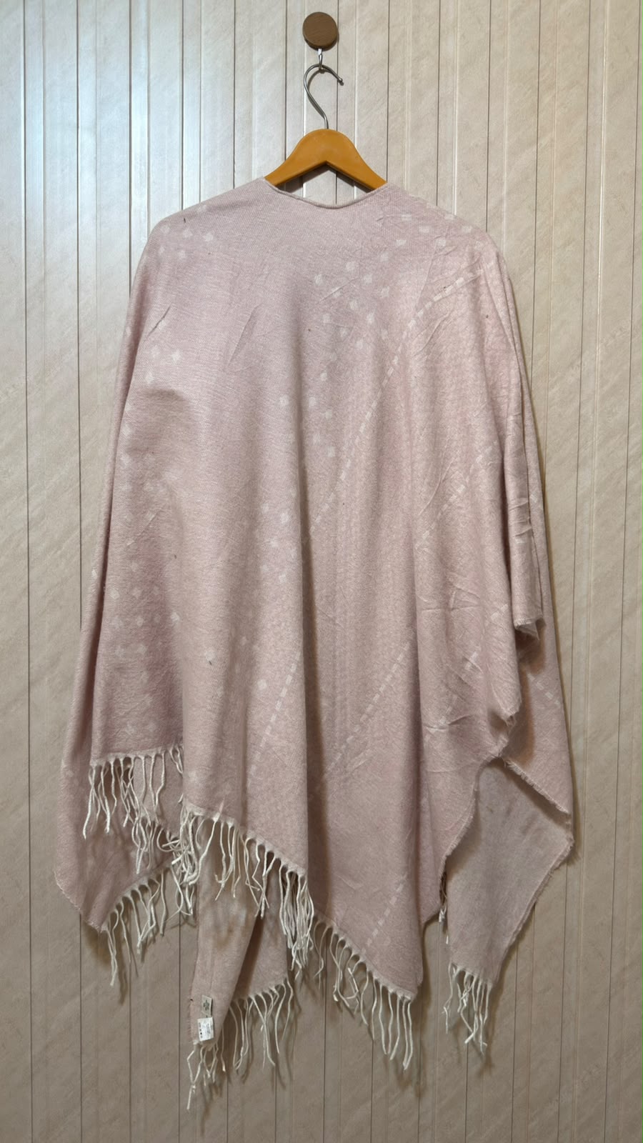 Women's Modern Shawl