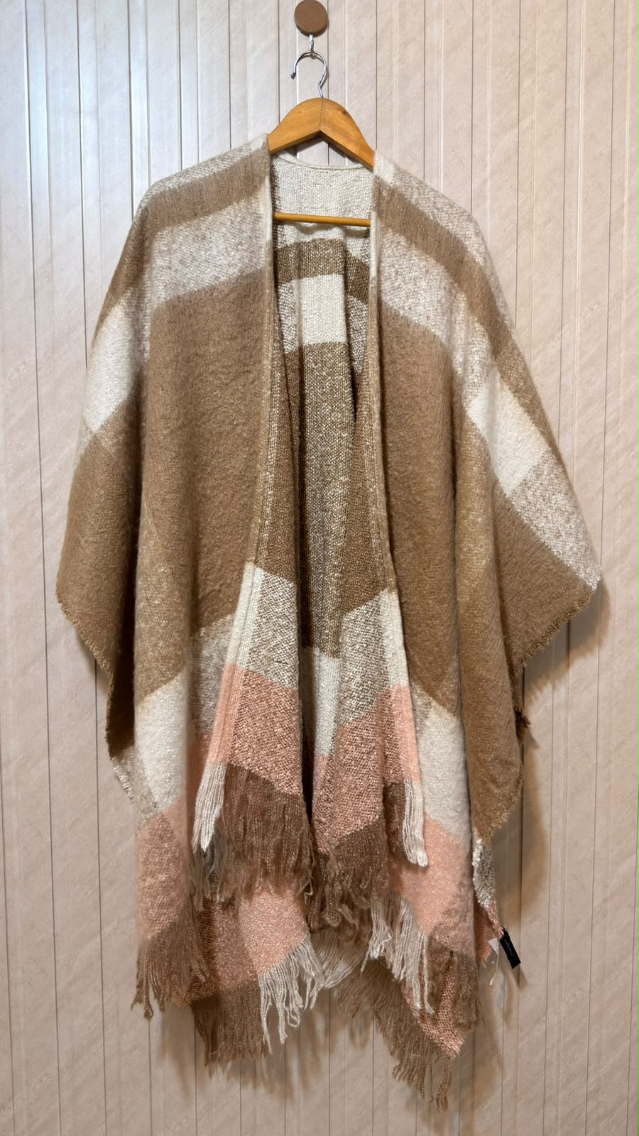 Women's Graceful Shawl