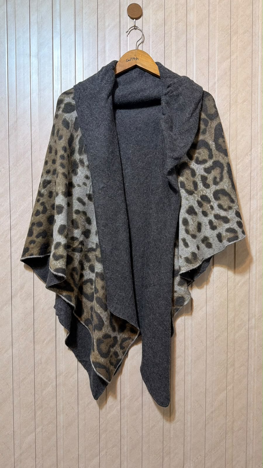 Women's Elegant Shawl