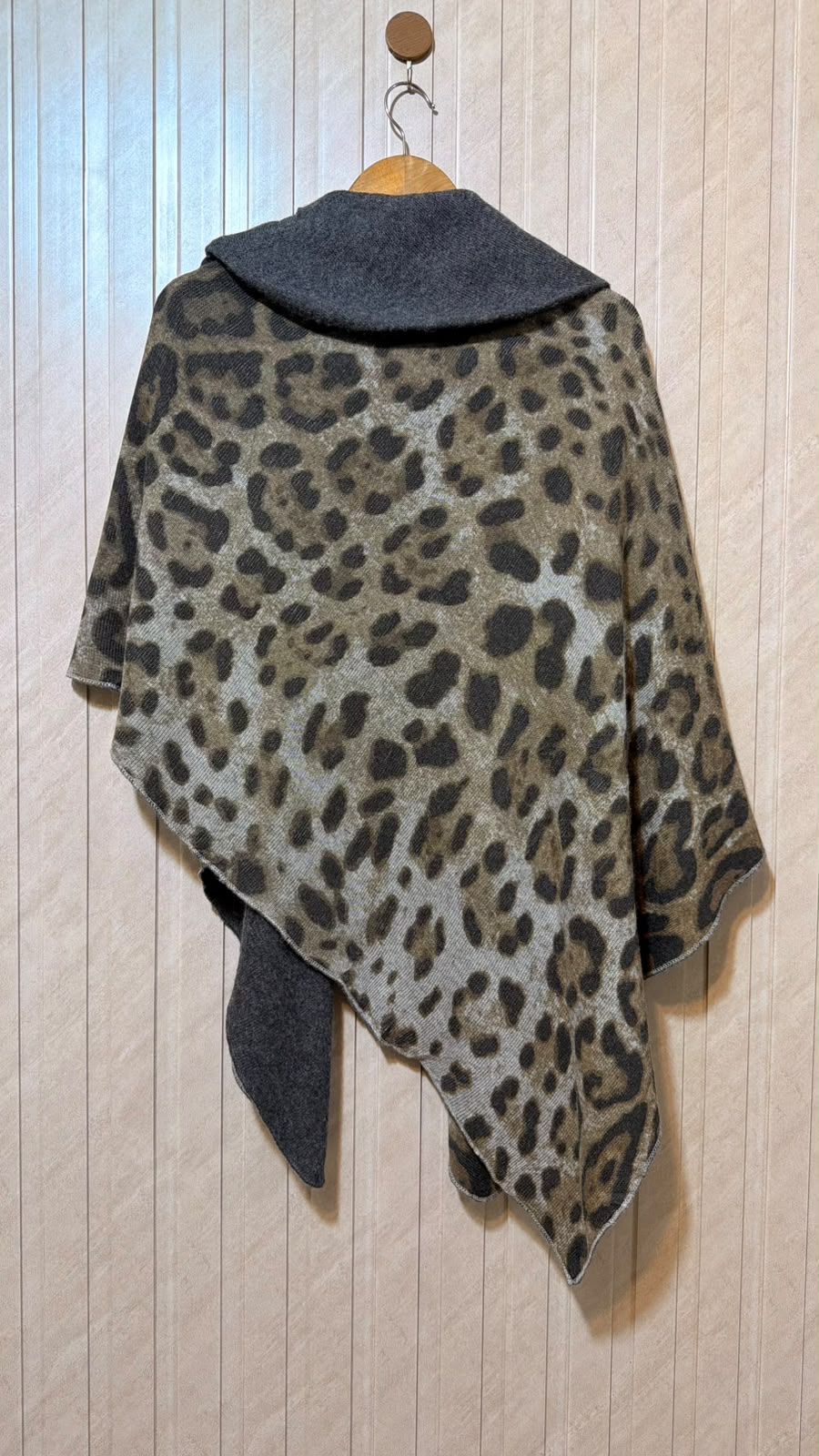 Women's Elegant Shawl