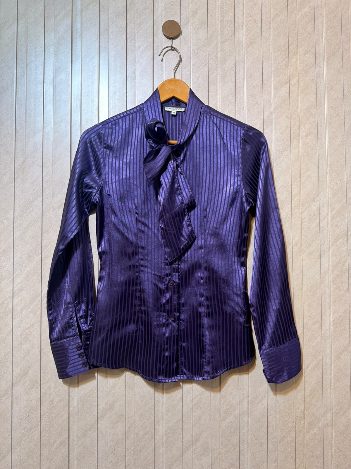 Chest 16  Length 23  Fabric Silk Modern Women’s Full Sleeve Top