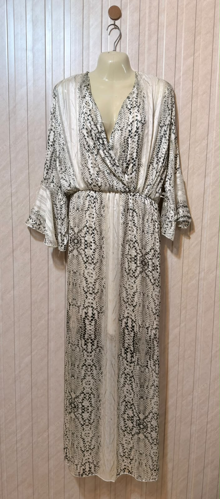 Chest 19  Length 57  Fabric Chiffon Premium Western Branded Long Maxi