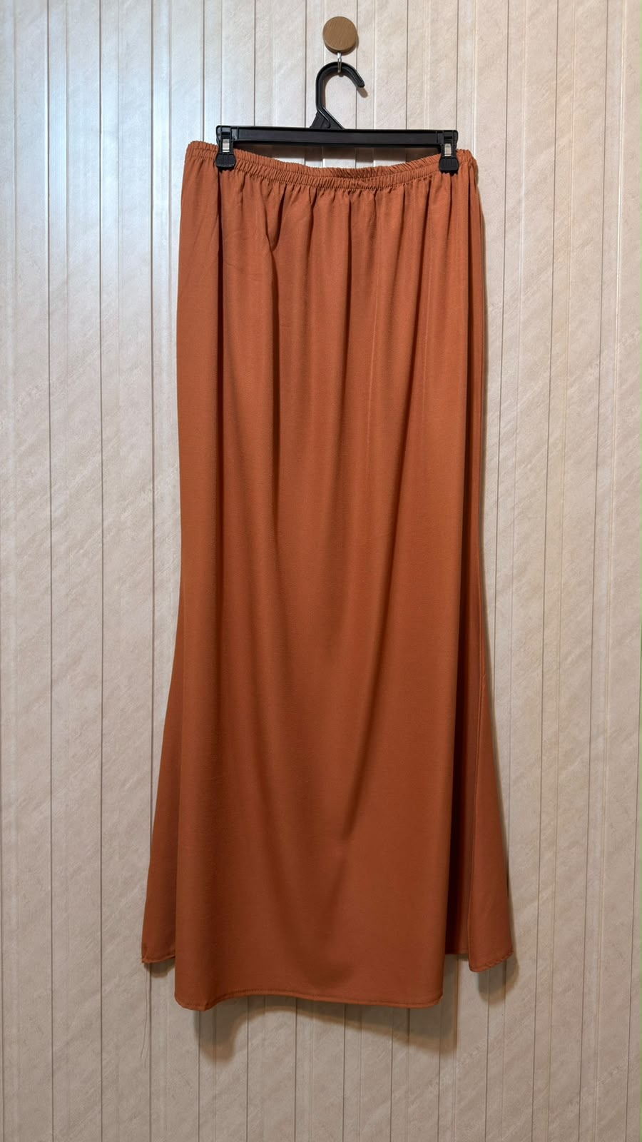 Waist 34  Lenght 42  Fabric rayon Elegant Women’s Skirt
