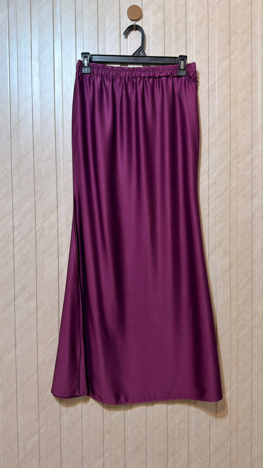Waist 28  Lenght 38  Fabric silk Women’s Branded Skirt Collection
