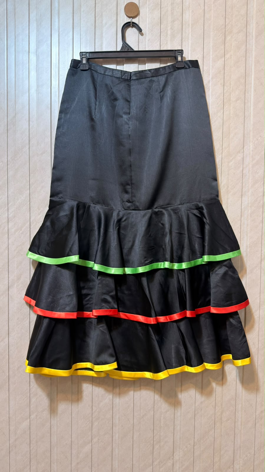 Waist 31  Lenght 34  Fabric SILK Women’s Everyday Skirt