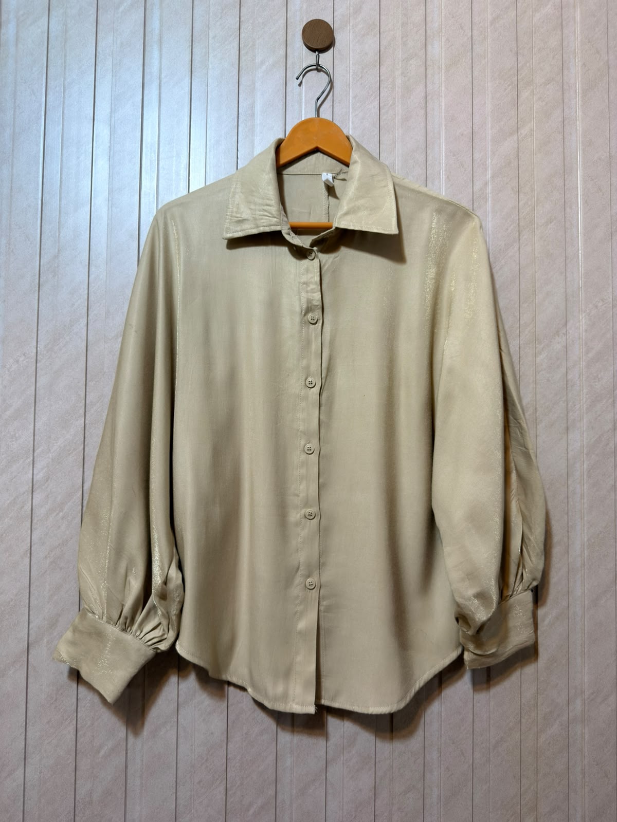Chest small  baggy style  Lenght 26  Fabric cotton silk Classic Women’s Full Sleeve Top