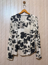 Chest 19  Lenght 24  Fabric linen Elegant Women’s Full Sleeve Top