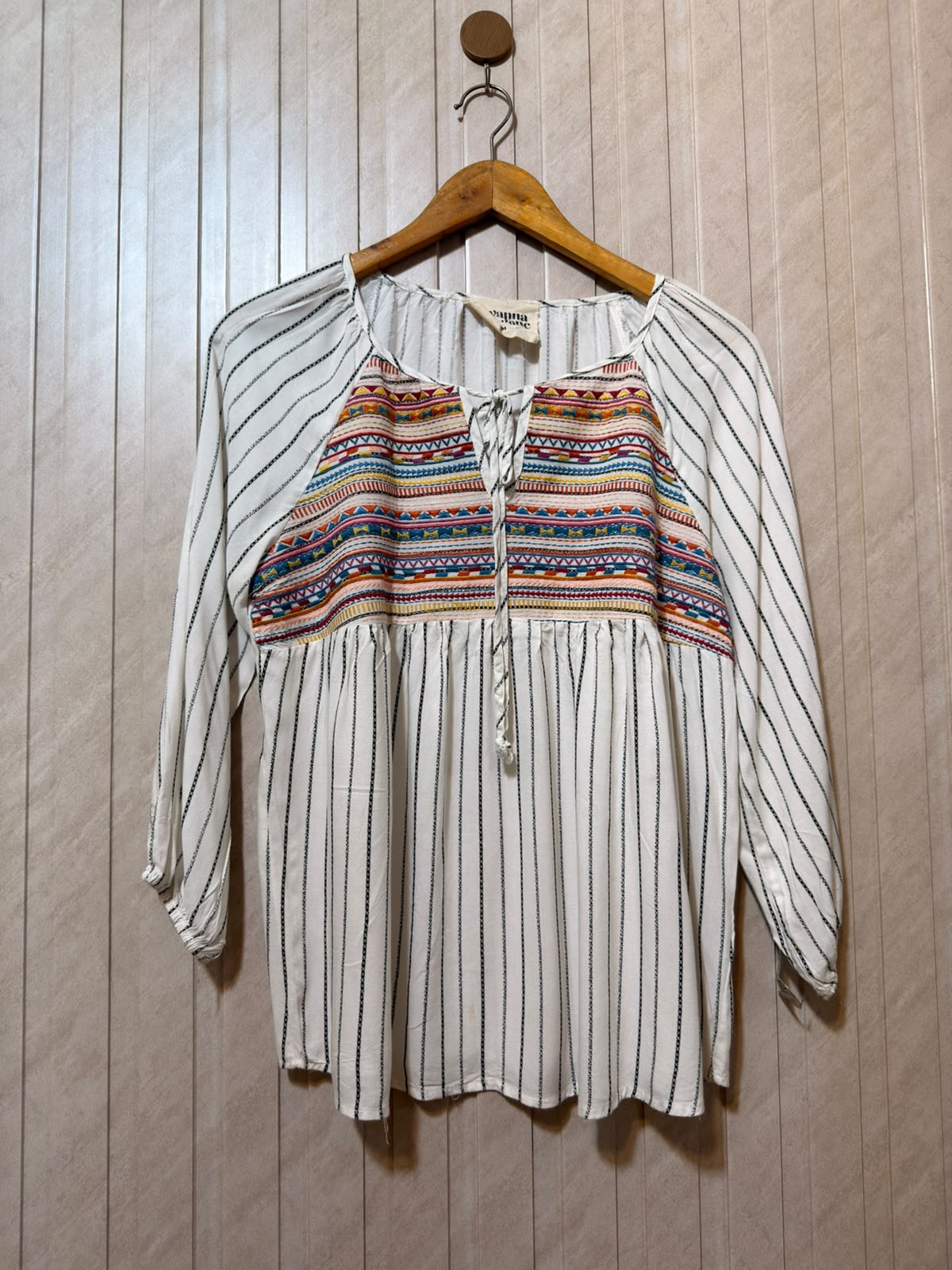 Chest 18  Lenght 24  Fabric linen Stylish Women’s Full Sleeve Top