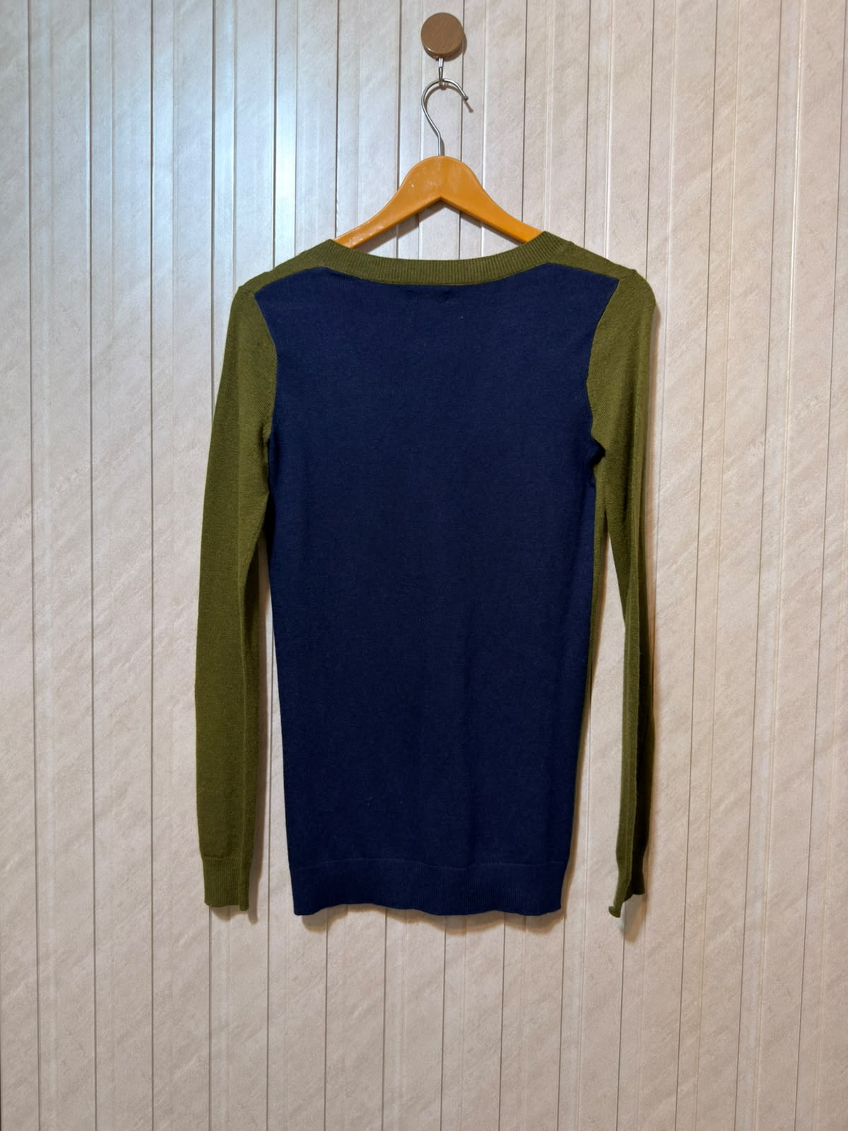 Chest 20  Lenght 26 Urban Women’s Winter Top