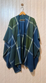 Trendy Women’s Shawl