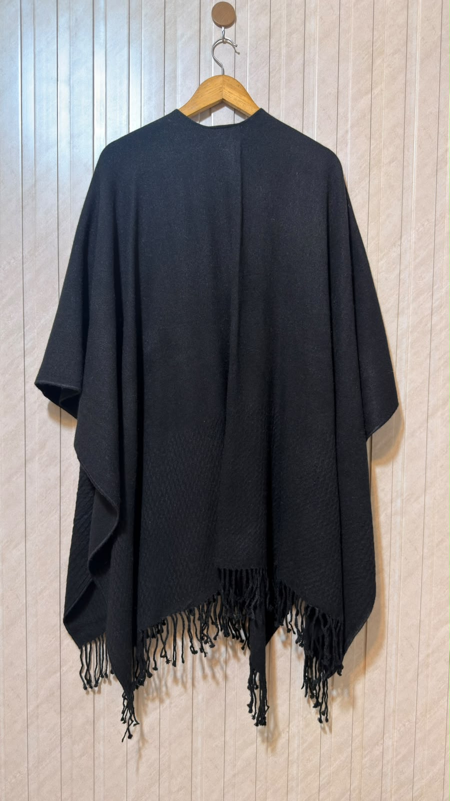 Women’s Modern Fashion Shawl