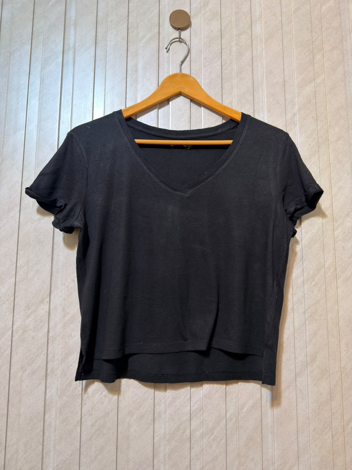 Chest 20  Lenght 16 to 17  Fabric jersey Designer Women’s Crop Top