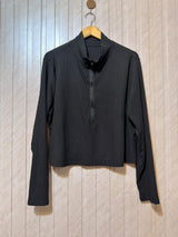 Chest 22  Lenght 20.5  Fabric silk jersey Fashion Forward Women’s Crop Top