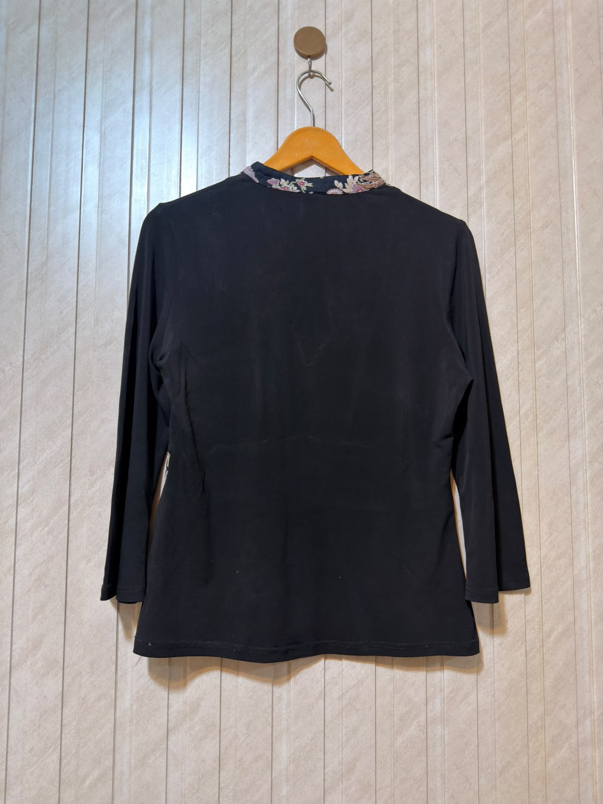 Chest 19  Lenght 22  Fabric silk jersey Exclusive Women’s Crop Top