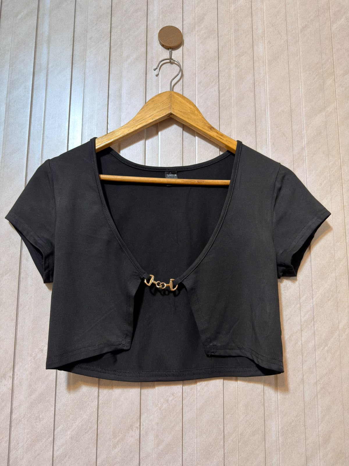 Chest medium  Lenght 13  Fabric jersey Popular Women’s Crop Top