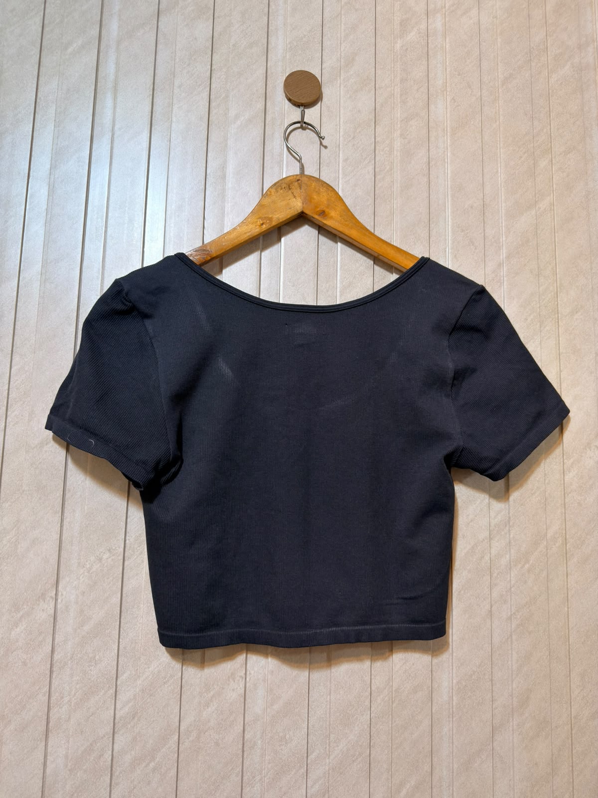 Chest 18  Lenght 14  Fabric jersey Premium Fashion Women’s Crop Top