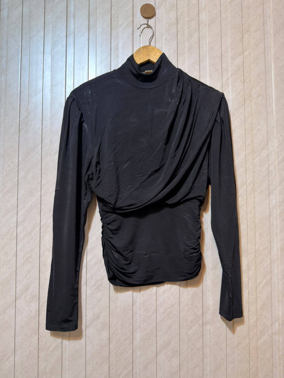 Chest 18  Lenght 22  Fabric silk jersey High-End Women’s Crop Top