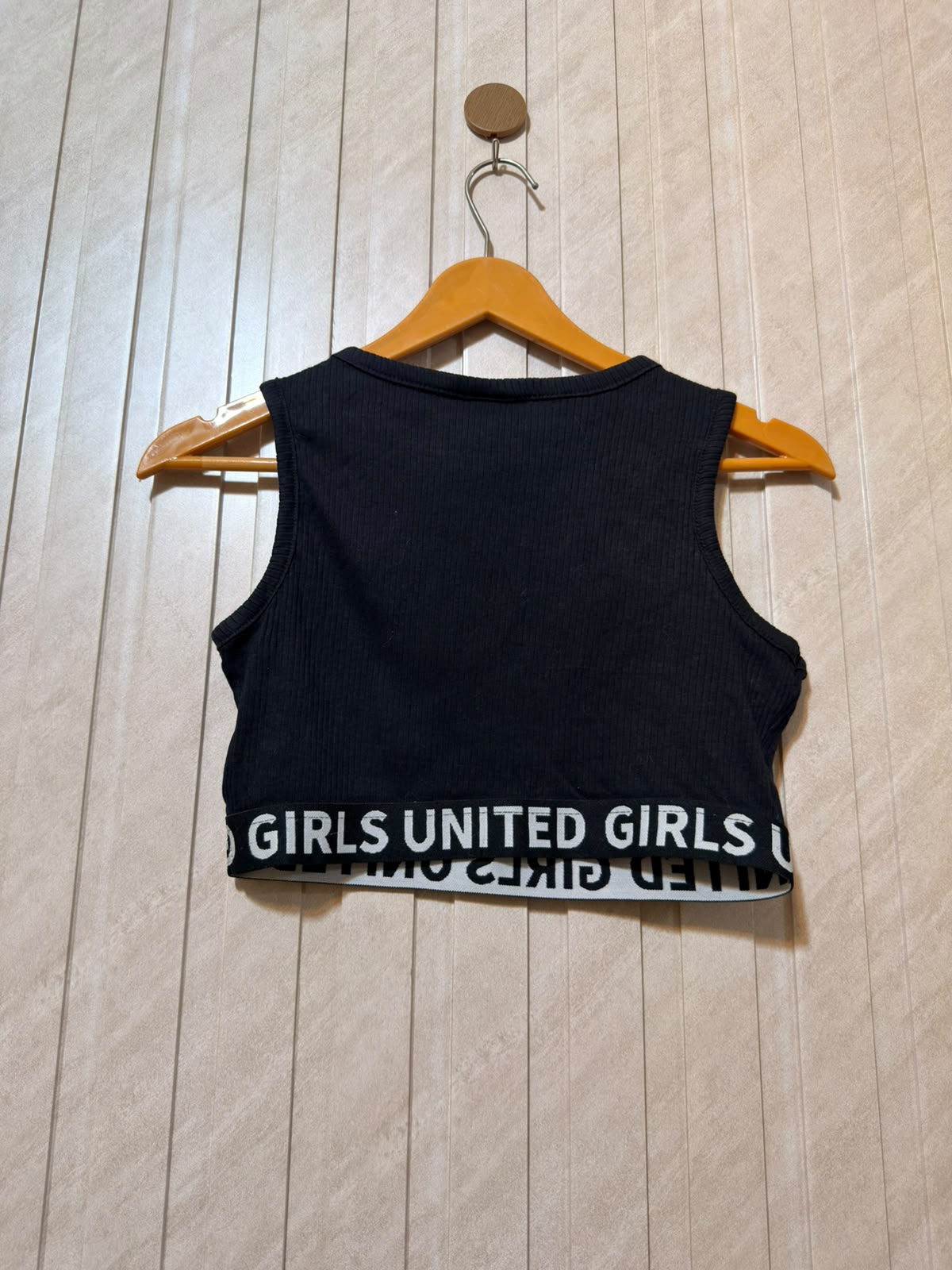Chest 16  Lenght 11  Fabric jersey Luxury Women’s Crop Top