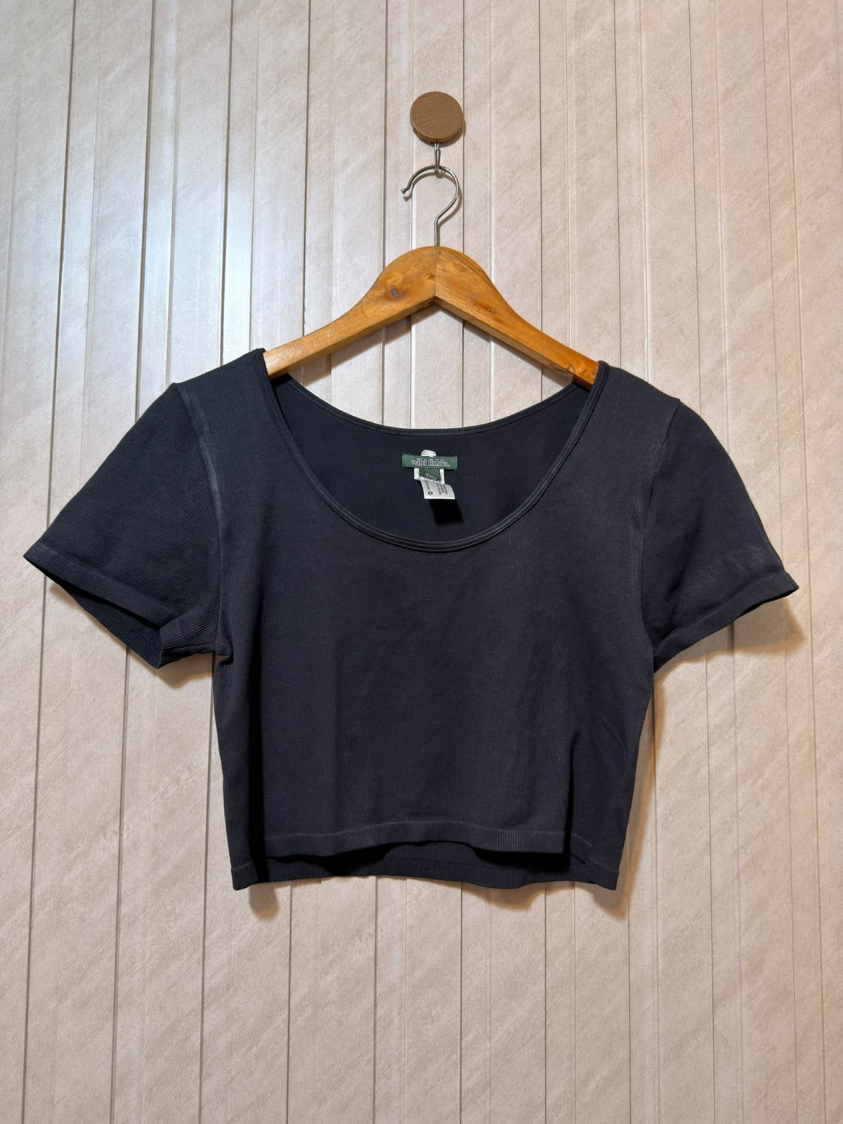 Chest 18  Lenght 14  Fabric jersey Premium Fashion Women’s Crop Top