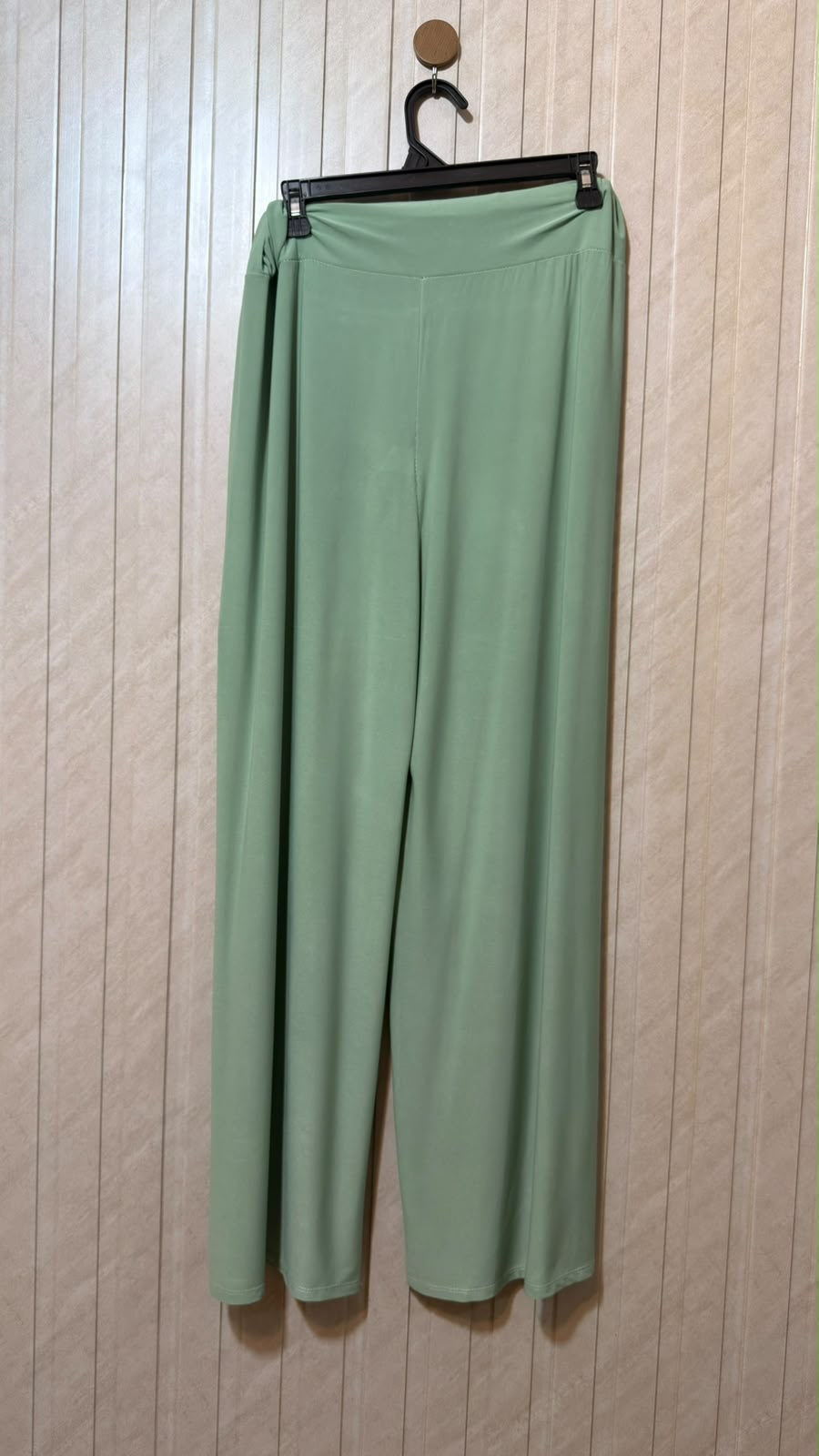 Waist 34  Lenght 40  Fabric silk jersey Modern Women’s Trouser
