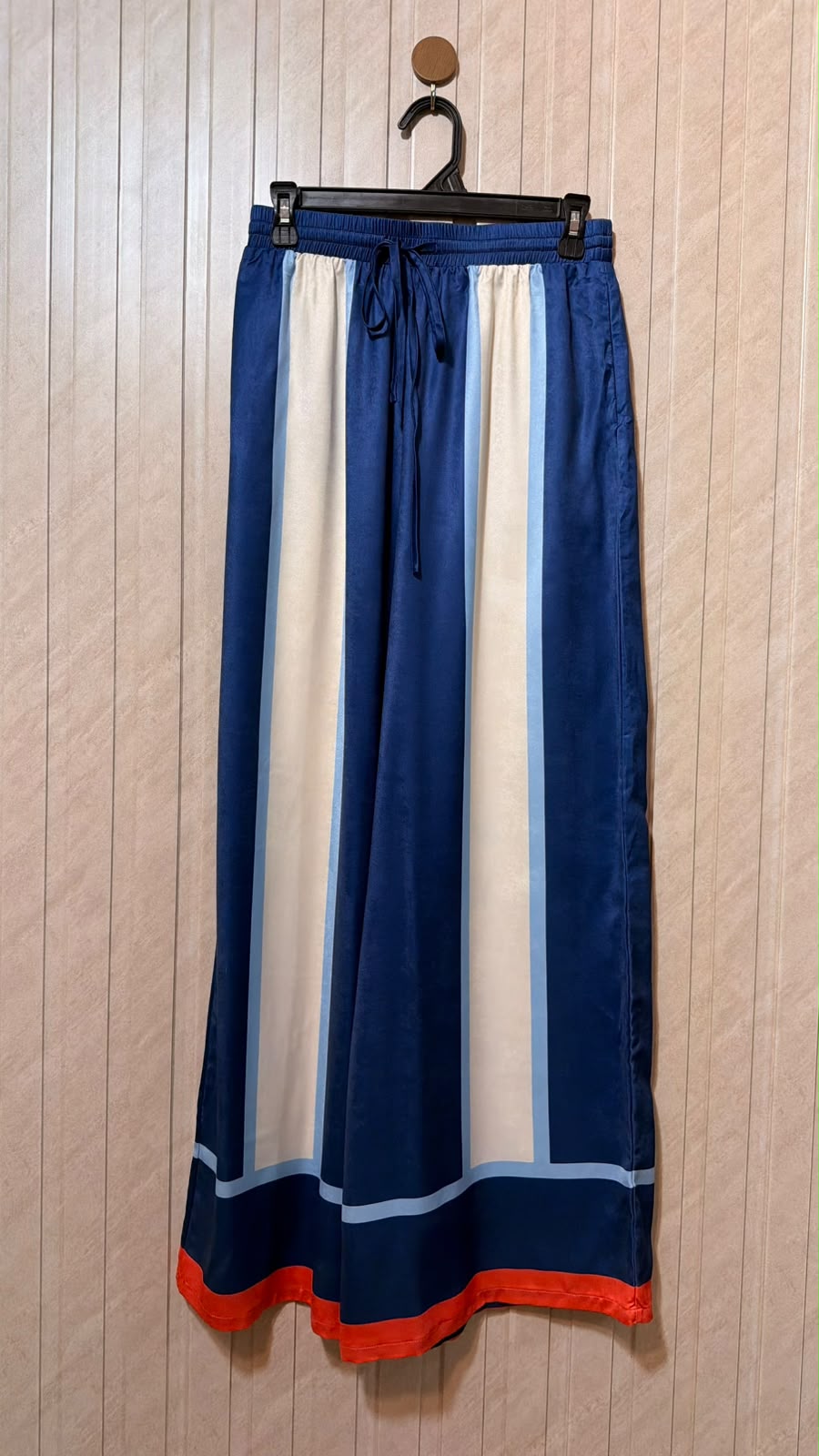 Waist 30  Lenght 40  Fabric silk Classic Women’s Trouser