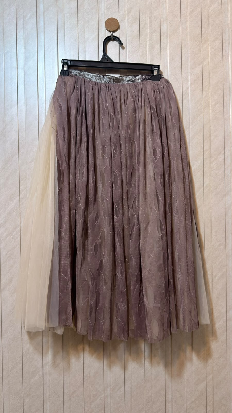 Waist 28  Lenght 29  Fabric net Contemporary Women’s Skirt