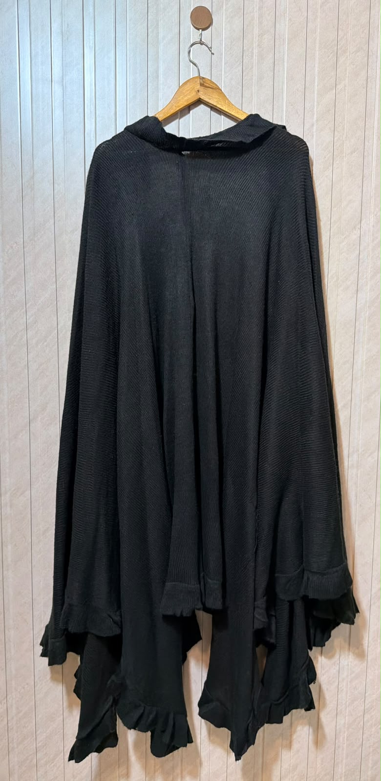 Women’s Signature Shawl